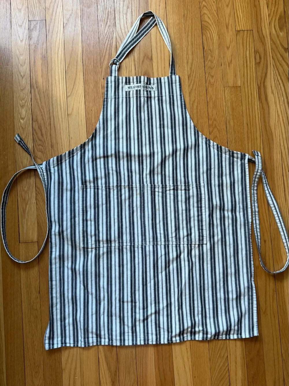 Williams Sonoma Classic Stripe Apron